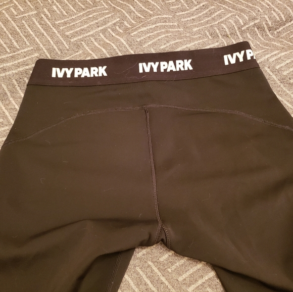 3/$25 Ivy Park mid-rise knee length athletic leggings, size L (fits quite small) - Picture 2 of 3